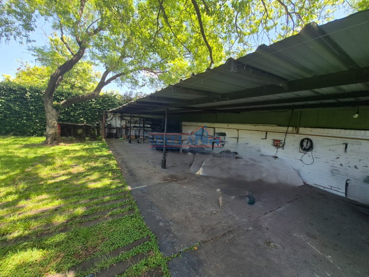 ALQUILER LOCAL COMERCIAL CON ESTACIONAMIENTO PROPIO PILAR CENTRO