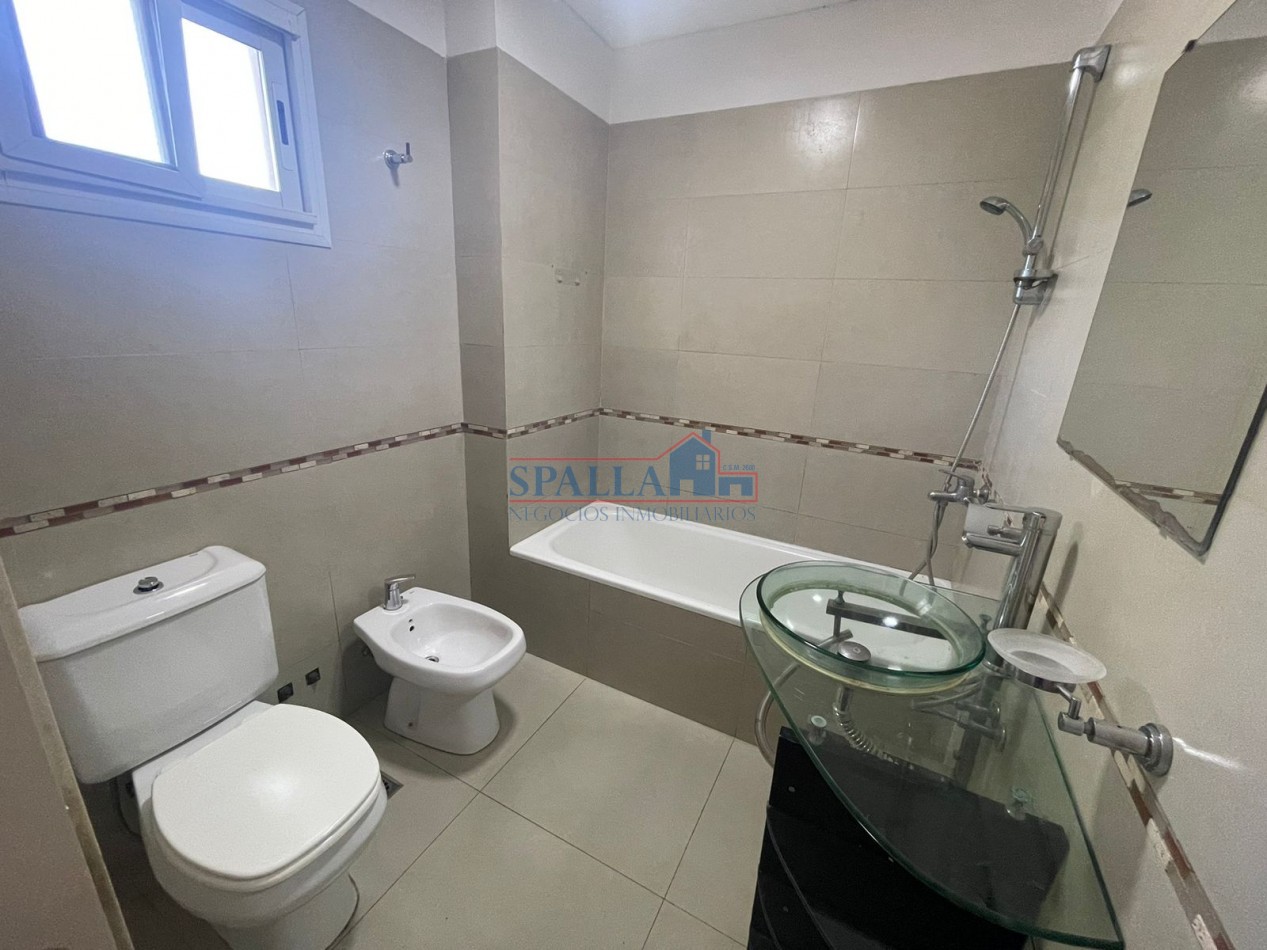 ALQUILER DOS AMBIENTES PLANTA BAJA CON COCHERA ALTOS DEL MOLINO PILAR