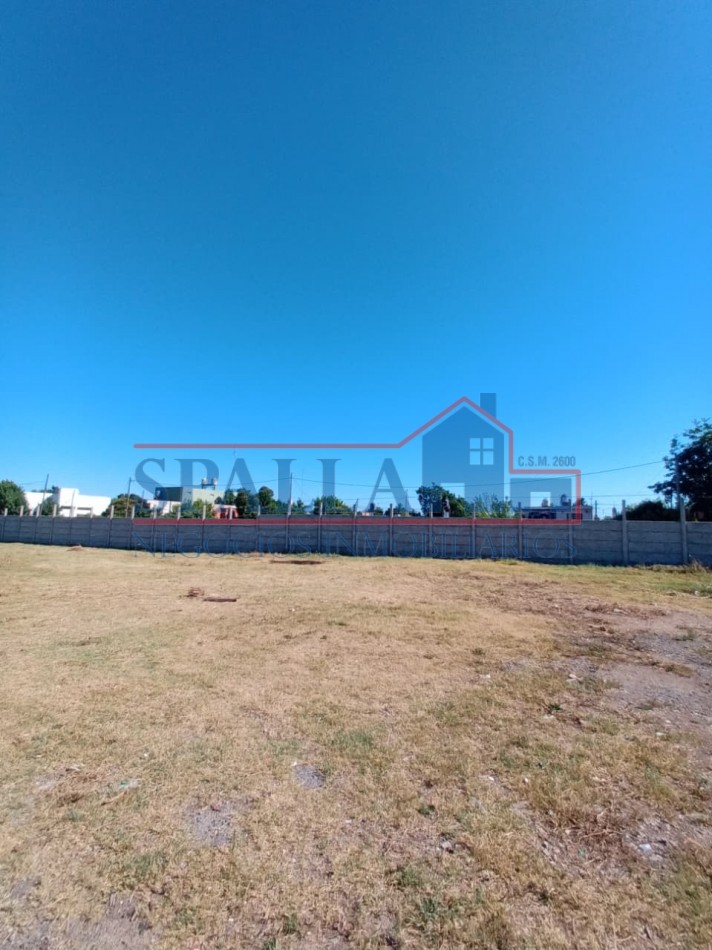 IMPORTANTE LOTE EN ALQUILER  SOBRE AV. CROACIA JOSE C. PAZ - Ideal para Galpon, Deposito, Playa de Estacionamiento.