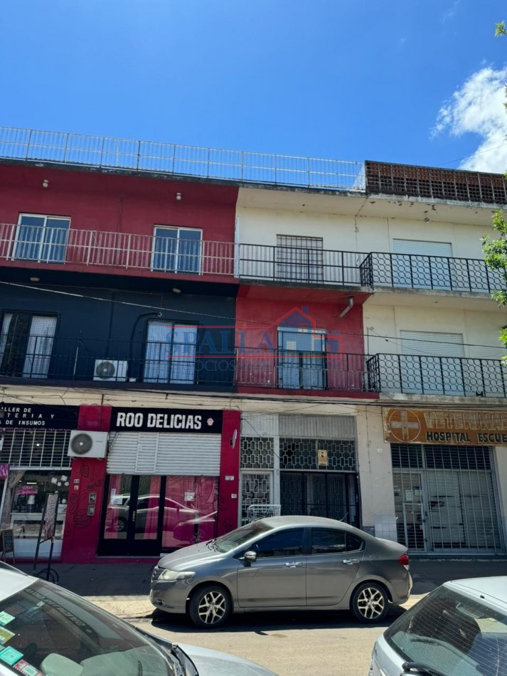 VENTA TRES EDIFICIOS DE DEPARTAMENTOS, LOCALES y OFICINAS COMERCIALES - IDEAL INVERSION