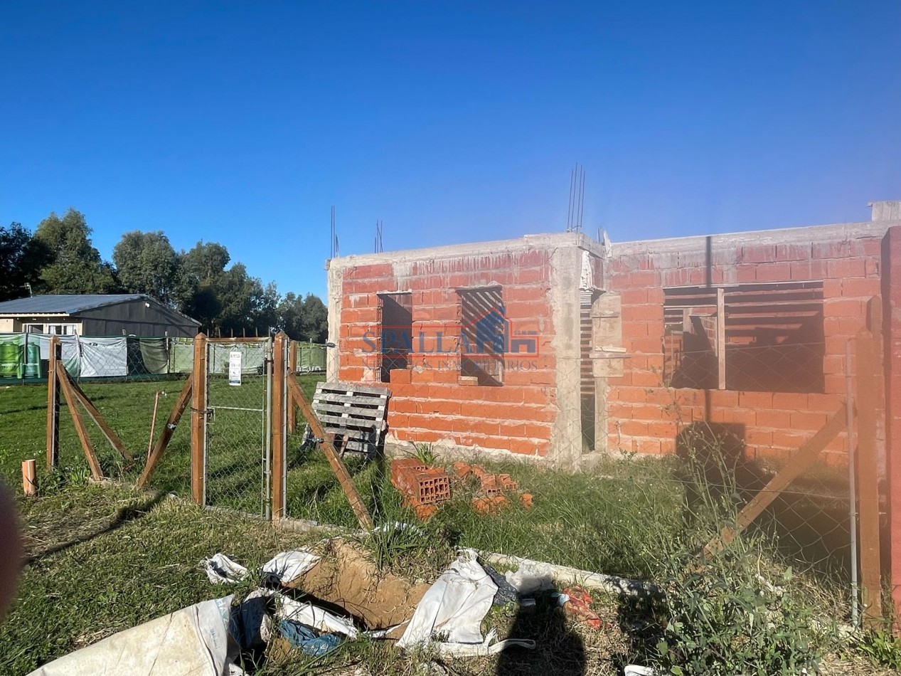 VENTA LOTE CON CONSTRUCCION A TERMINAR BARRIO PARQUE ASTOLFI 2 PILAR
