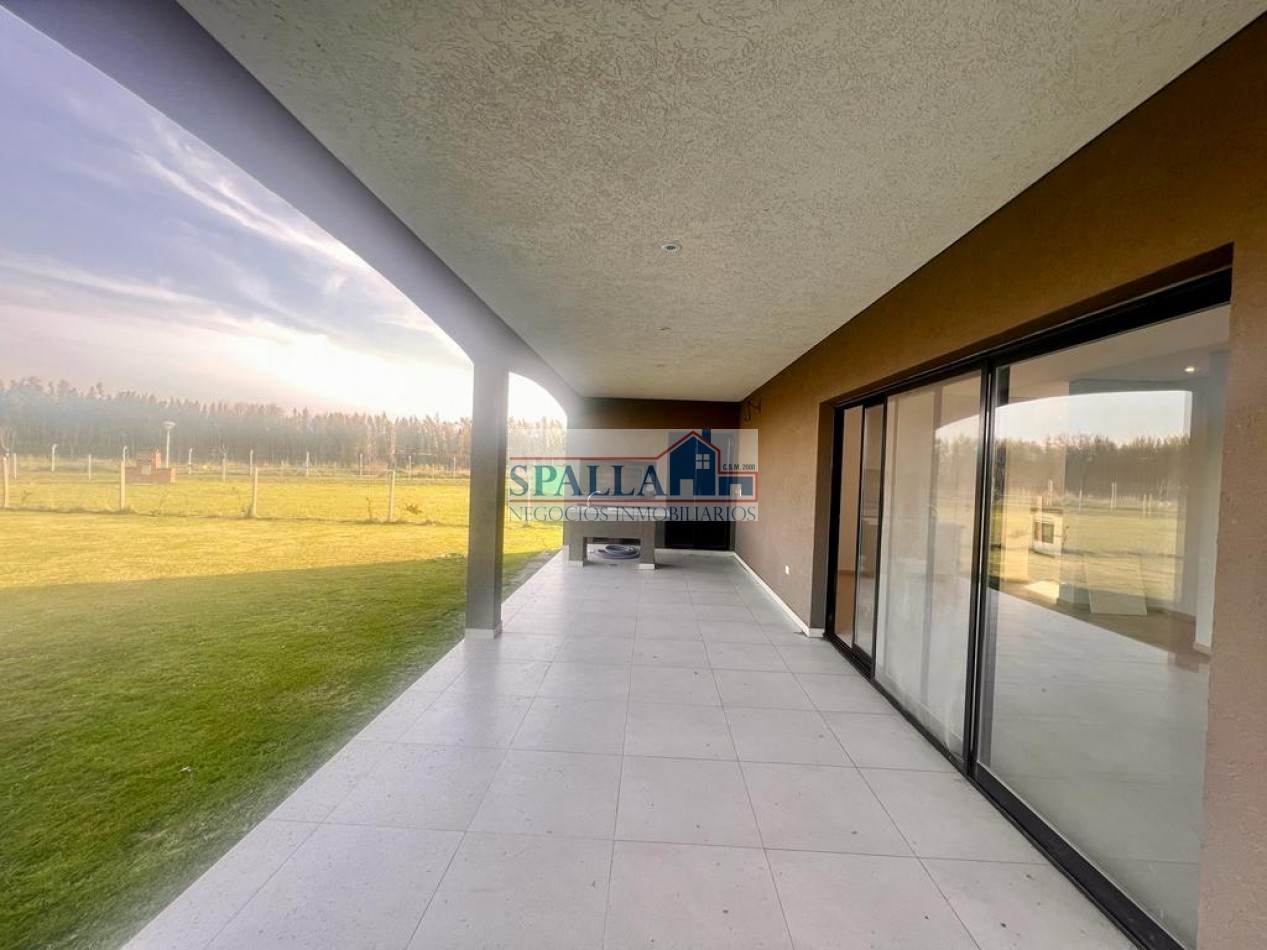 VENTA CASA 5 AMBIENTES EN BARRIO CERRADO EL ALJIBE MANZANARES PILAR - OPORTUNIDAD