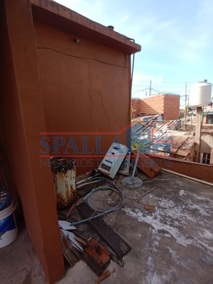 Oportunidad Casa en Bloque con Dos Viviendas y Cochera en Jose C. Paz