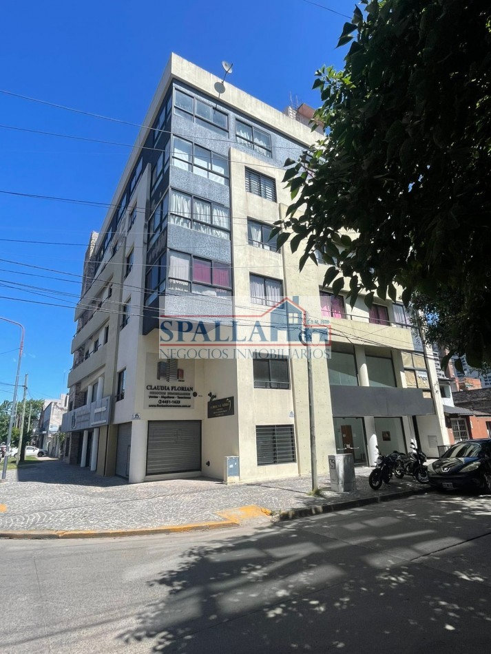 VENTA DEPARTAMENTO DOS AMBIENTES EN SAN MIGUEL CENTRO CON RENTA - APTO PROFESIONAL Y RESIDENCIAL