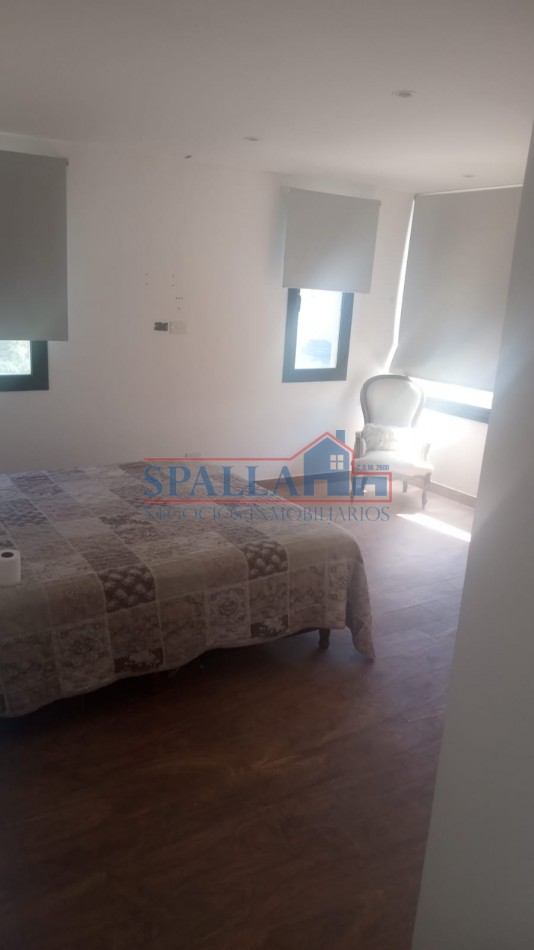 VENTA CASA 4 AMBIENTES EN BARRIO CERRADO LAGOON PILAR