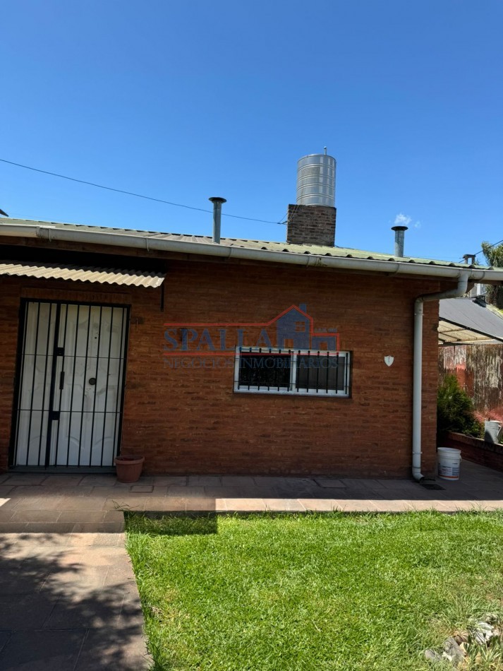VENTA CASA 4 AMBIENTES SOBRE 2 LOTES DE TERRENO, TORTUGUITAS 
