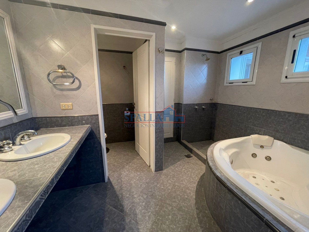 VENTA CASA 6 AMBIENTES BARRIO PRIVADO SAUSALITO PILAR