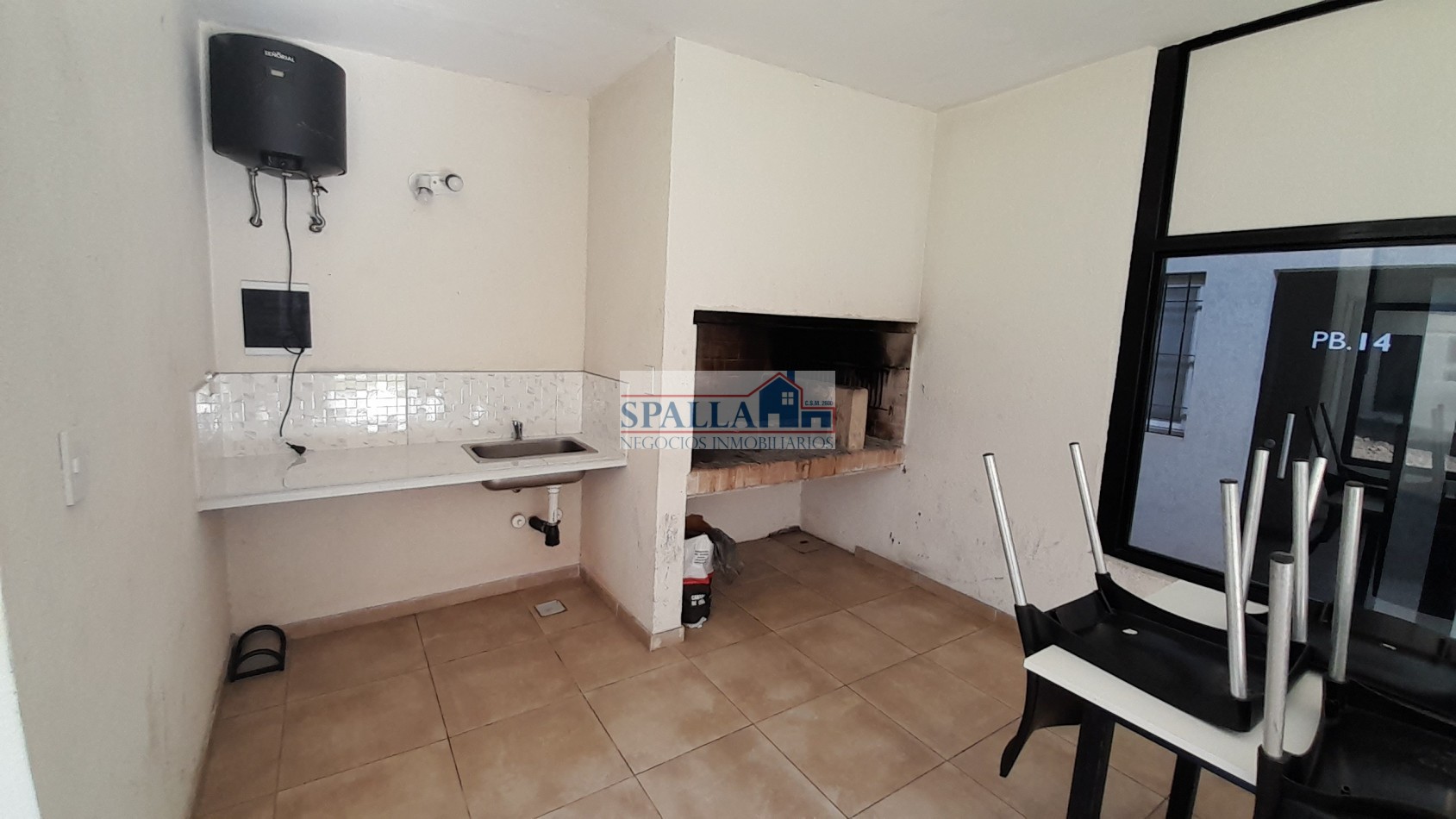 ALQUILER DEPARTAMENTO DOS AMBIENTES PLANTA BAJA CON COCHERA EN ABBINATURA III
