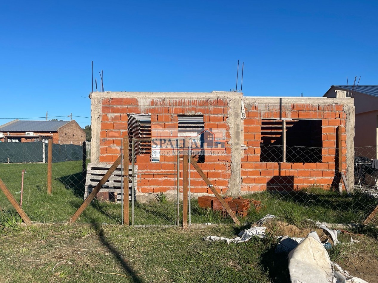 VENTA LOTE CON CONSTRUCCION A TERMINAR BARRIO PARQUE ASTOLFI 2 PILAR
