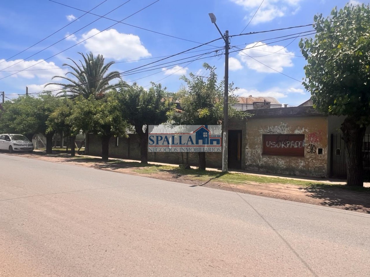 VENTA EXCELENTE PROPIEDAD IDEAL USO COMERCIAL EN CENTRO DE DERQUI, PILAR 