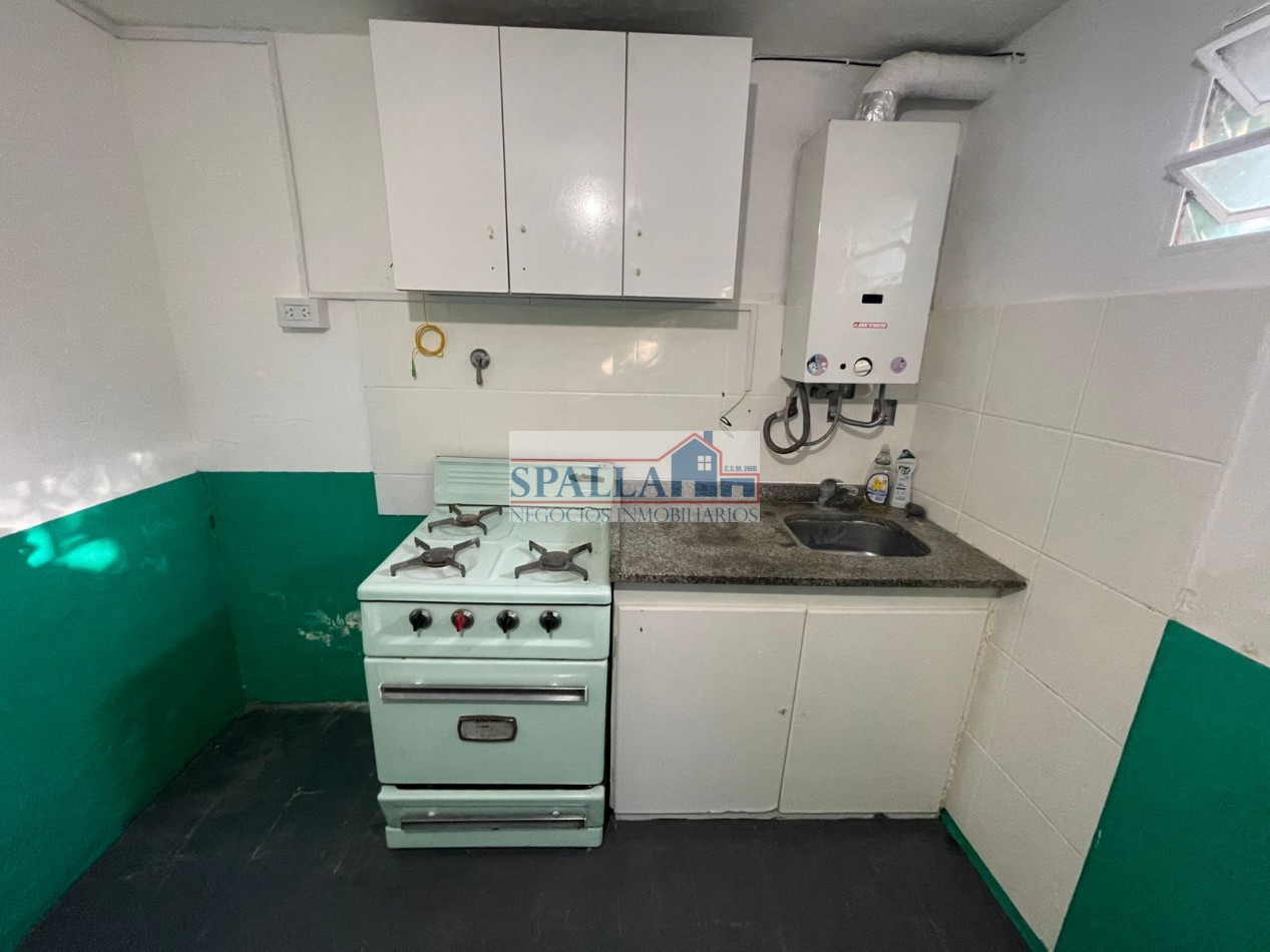ALQUILER CASA 4 AMBIENTES USO COMERCIAL APTO OFICINA, CONSULTORIO, PILAR CENTRO