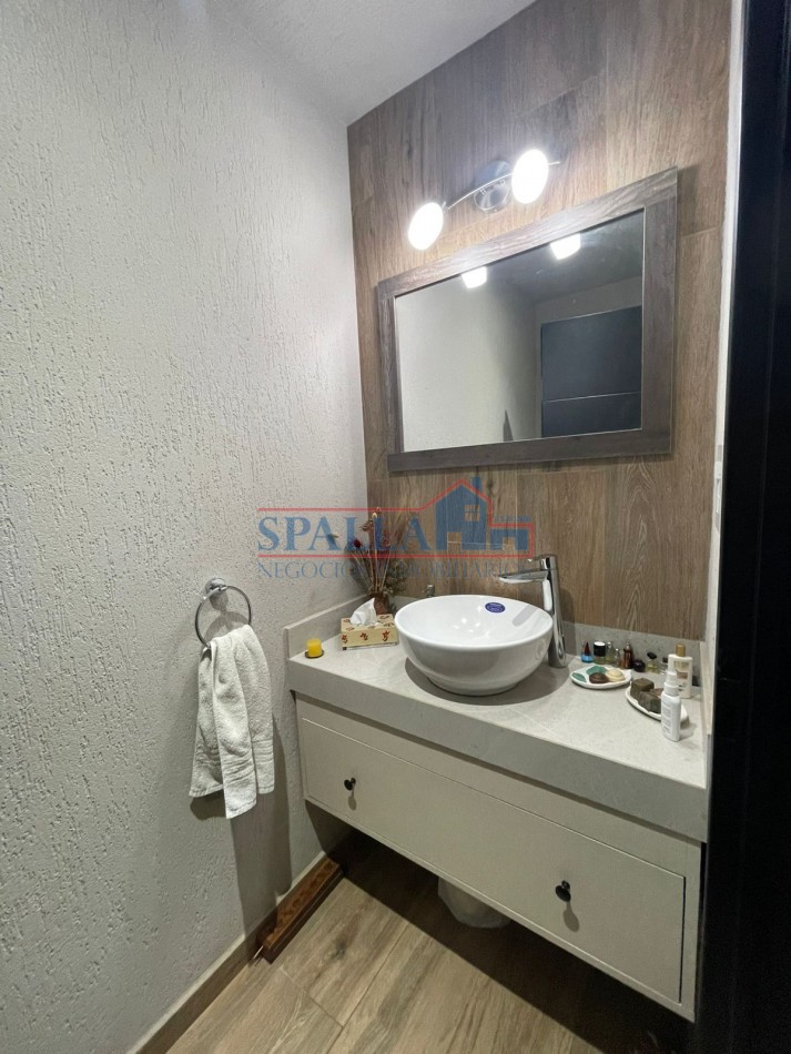 VENTA CASA 5 AMBIENTES AREA 1 BARRIO SAN SEBASTIAN 