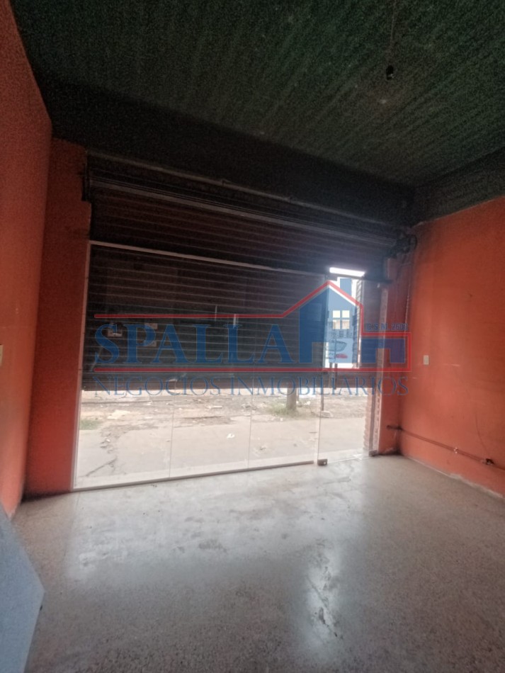 LOCAL EN ALQUILER DESTACADO EN ZONA COMERCIAL DE JOSE C. PAZ