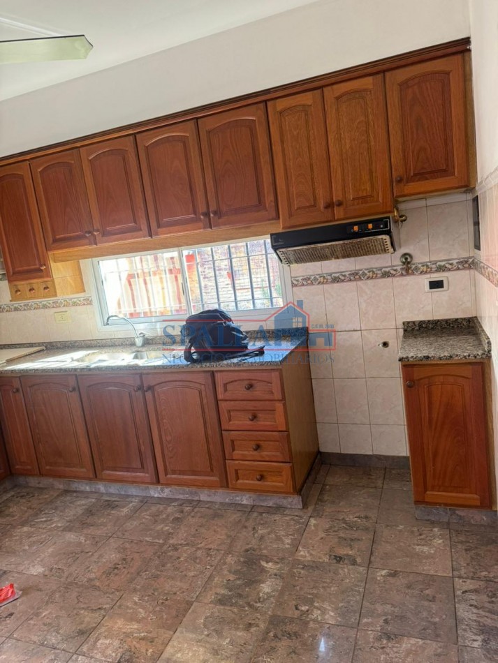 VENTA CASA 4 AMBIENTES SOBRE 2 LOTES DE TERRENO, TORTUGUITAS 
