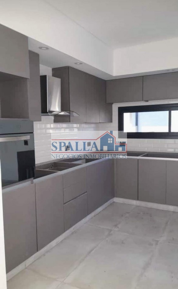 VENTA CASA 5 AMBIENTES BARRIO SAN MATIAS AREA 5 A TERMINAR