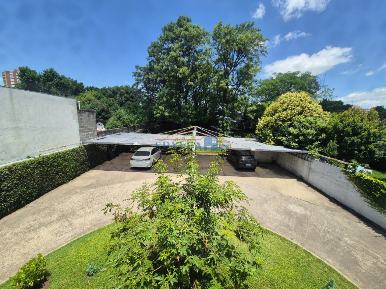 ALQUILER LOCAL COMERCIAL CON ESTACIONAMIENTO PROPIO PILAR CENTRO