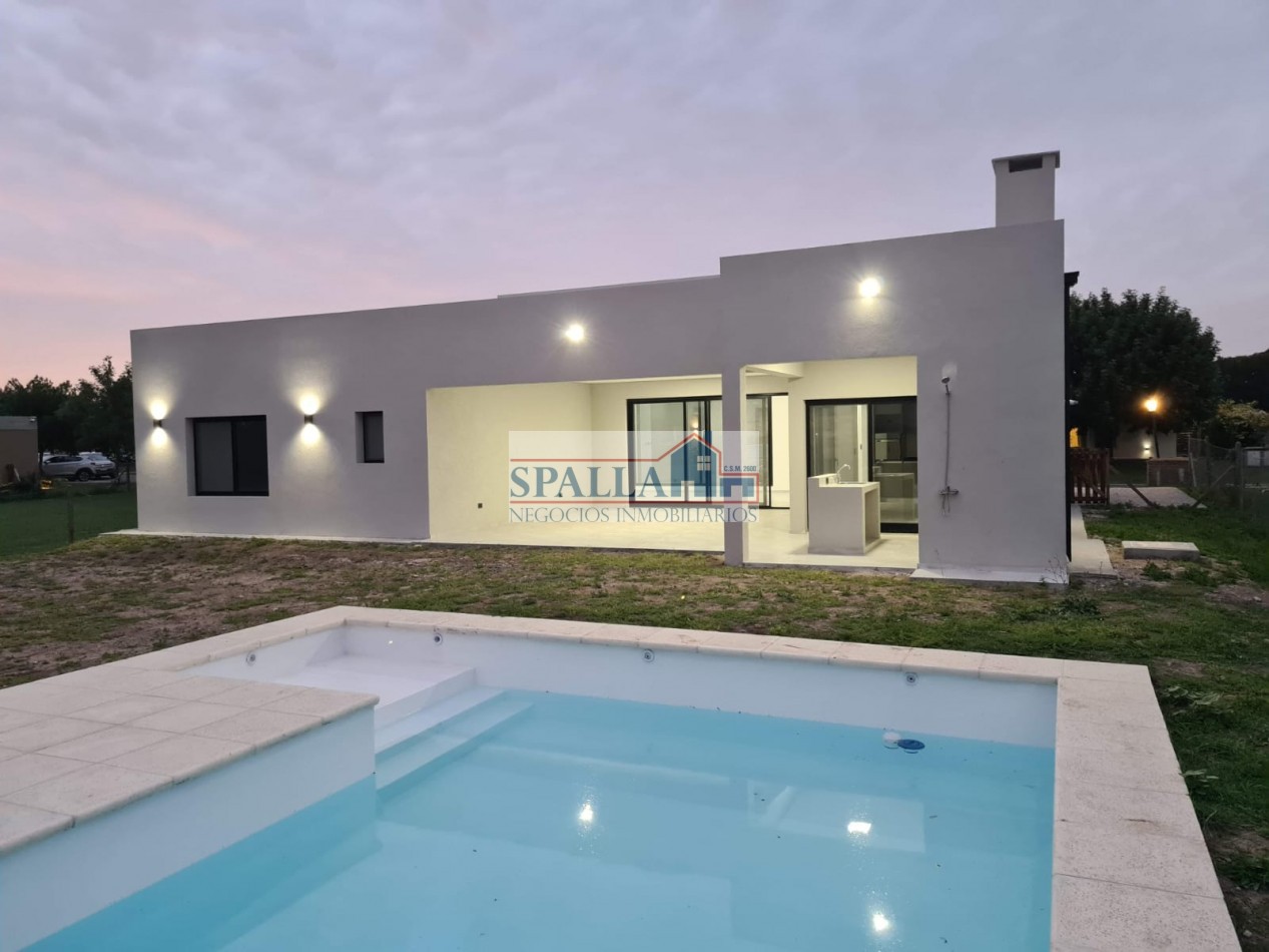 VENTA CASA 5 AMBIENTES BARRIO SAN MATIAS AREA 5 A TERMINAR
