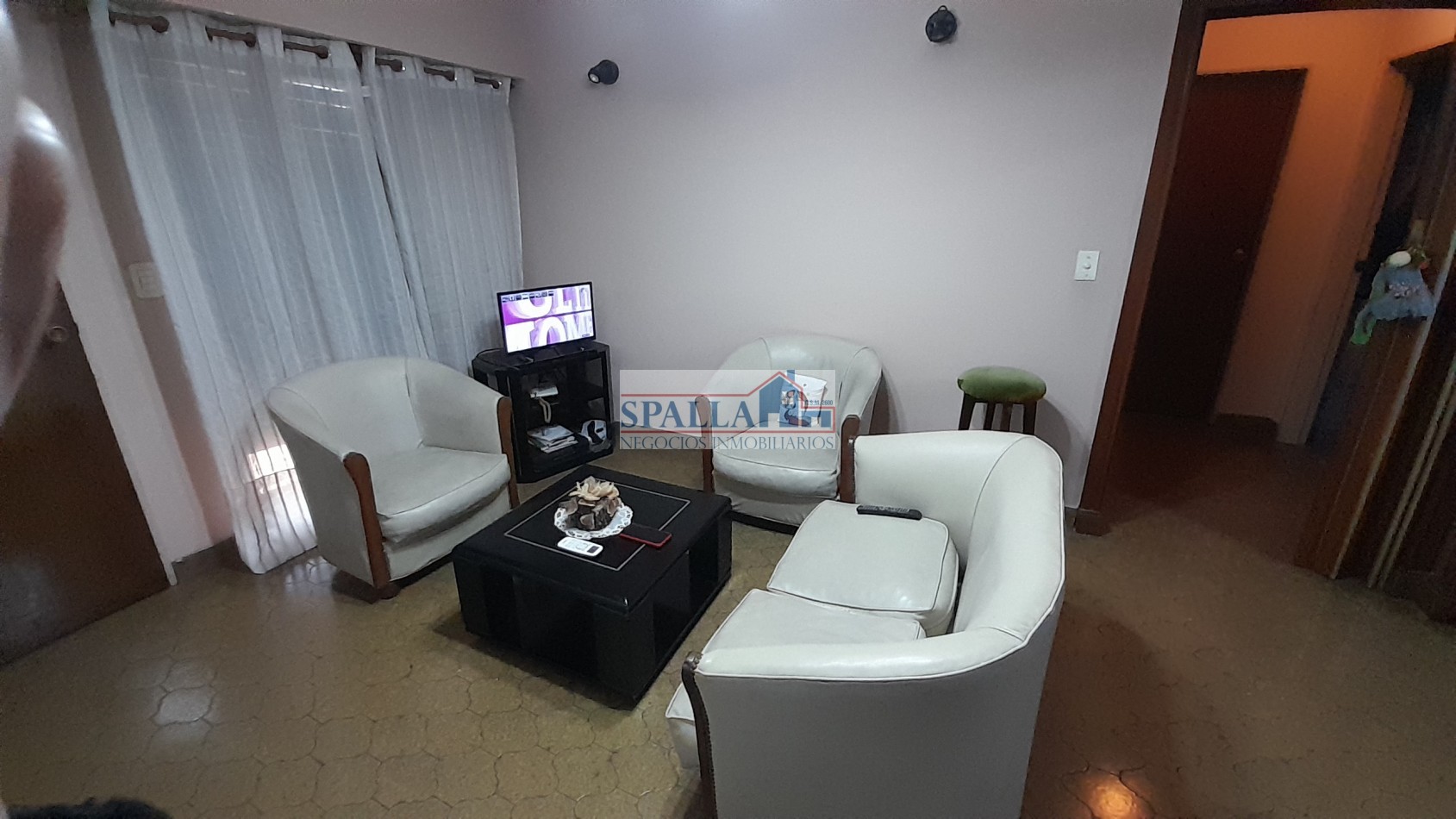 VENTA LOCAL COMERCIAL CON RENTA EXCELENTE UBICACION EN PACHECO APTO CREDITO