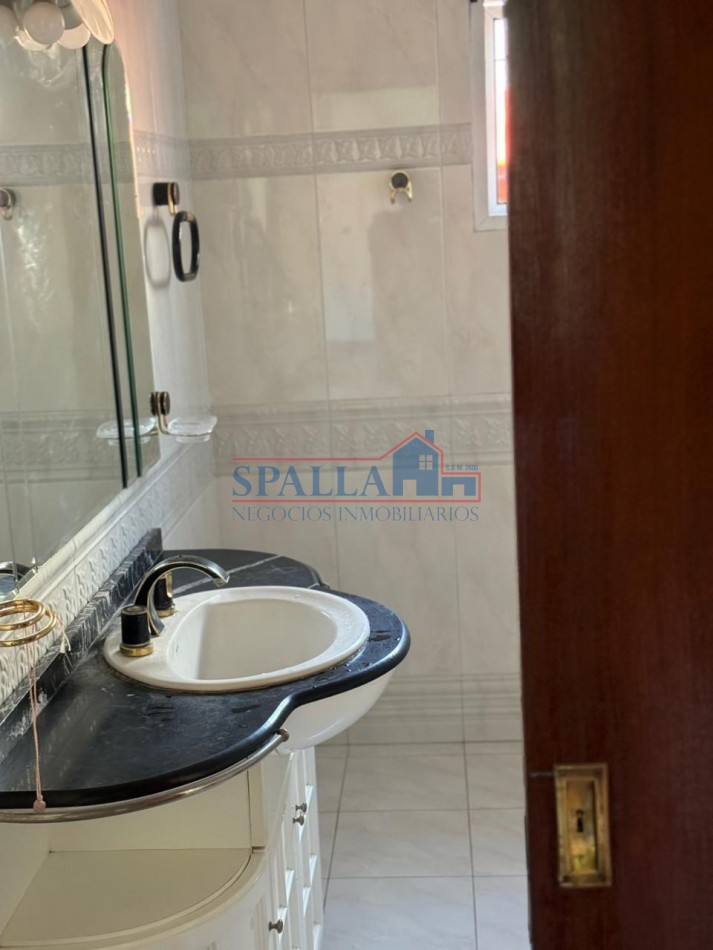 VENTA CASA 4 AMBIENTES SOBRE 2 LOTES DE TERRENO, TORTUGUITAS 