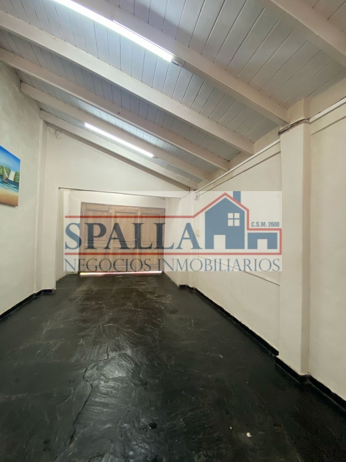 CASA TIPO CHALET EN VENTA - 5 AMBIENTES EN JOSE C. PAZ