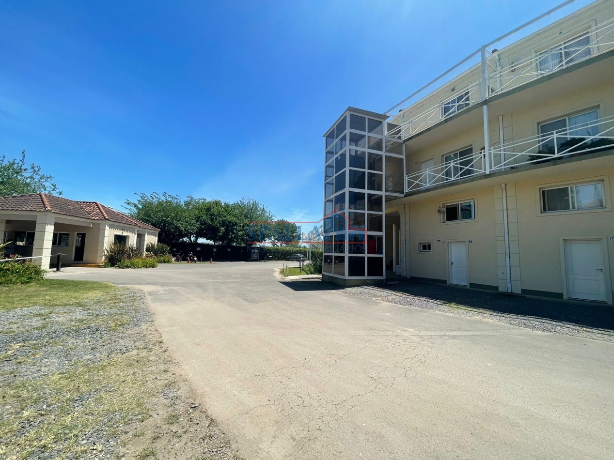 ALQUILER DOS AMBIENTES PLANTA BAJA CON COCHERA ALTOS DEL MOLINO PILAR