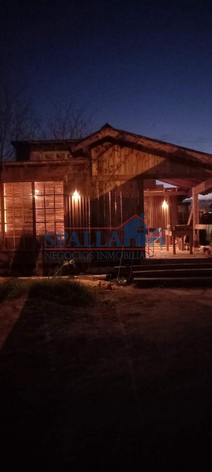 VENTA CASA TRES AMBIENTES EN SAN ANTONIO DE ARECO