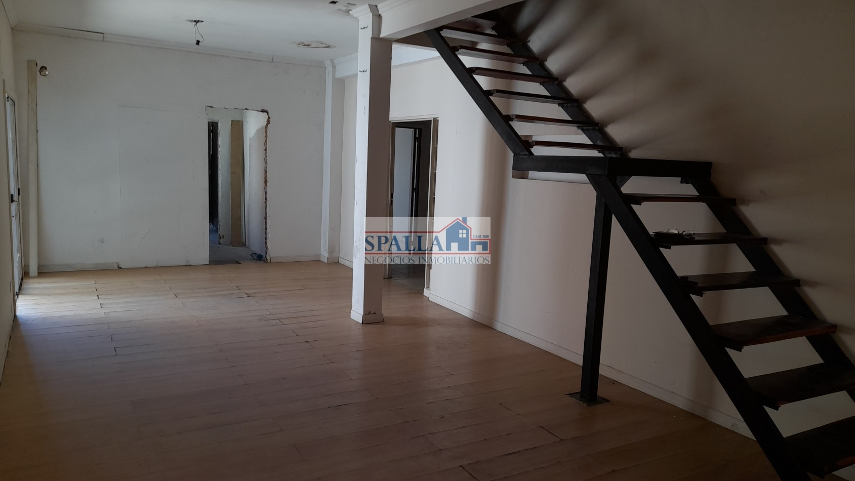 VENTA CASA A RECICLAR A METROS DE PANAMERICANA RAMAL PILAR KM 43,5 DEL VISO, PILAR - APTO CREDITO