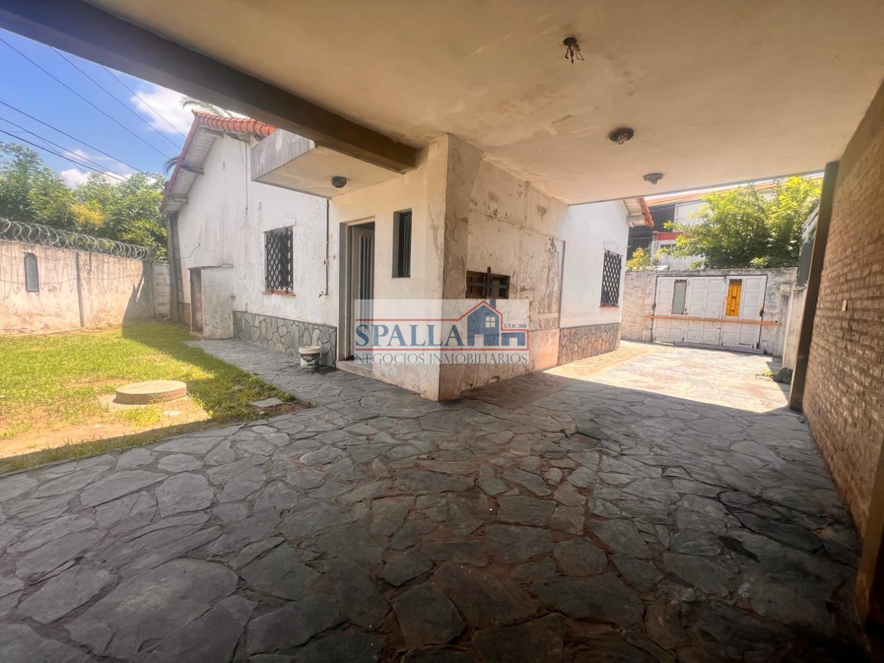 VENTA EXCELENTE PROPIEDAD IDEAL USO COMERCIAL EN CENTRO DE DERQUI, PILAR 