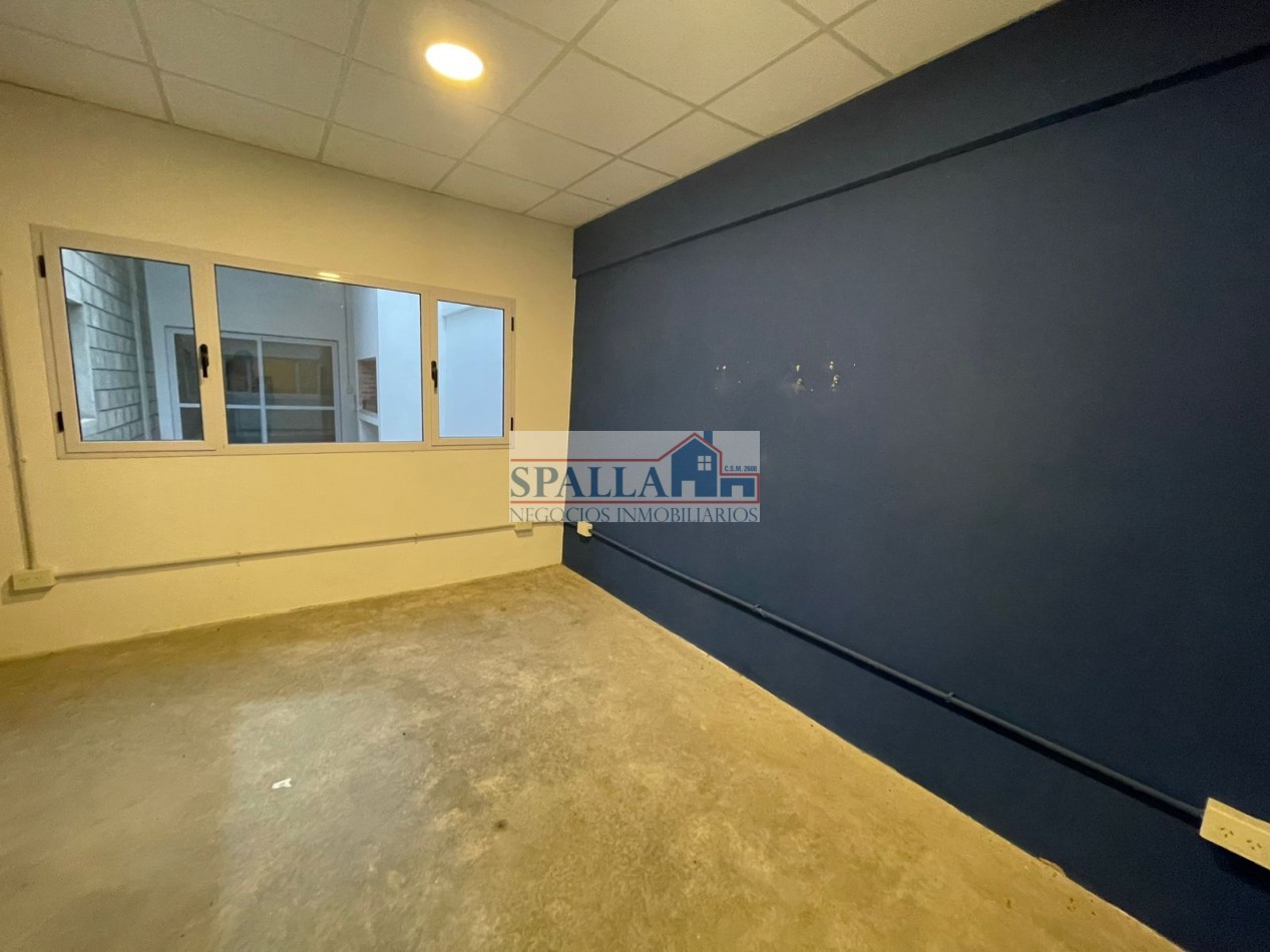 ALQUILER DEPOSITO GALPON 400 M2 RUTA 25 ASTOLFI PILAR - MULTIPLES USOS