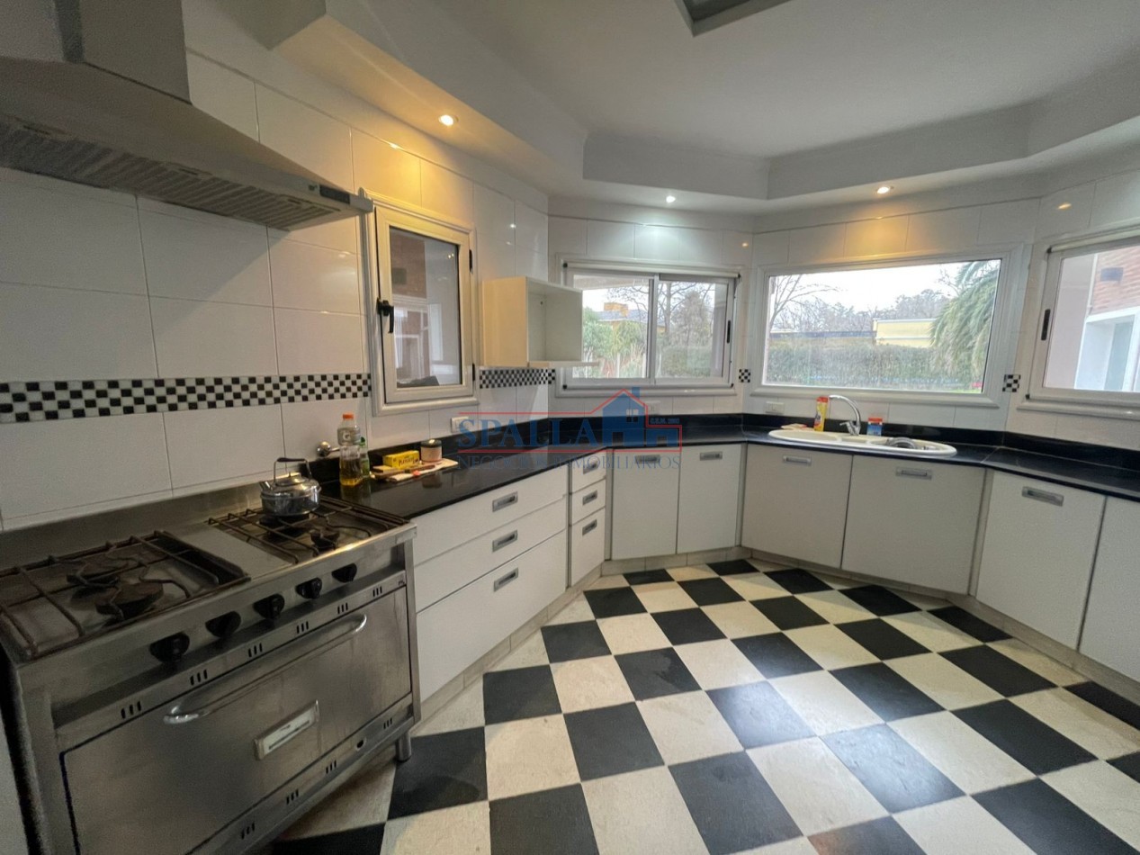 VENTA CASA 6 AMBIENTES BARRIO PRIVADO SAUSALITO PILAR