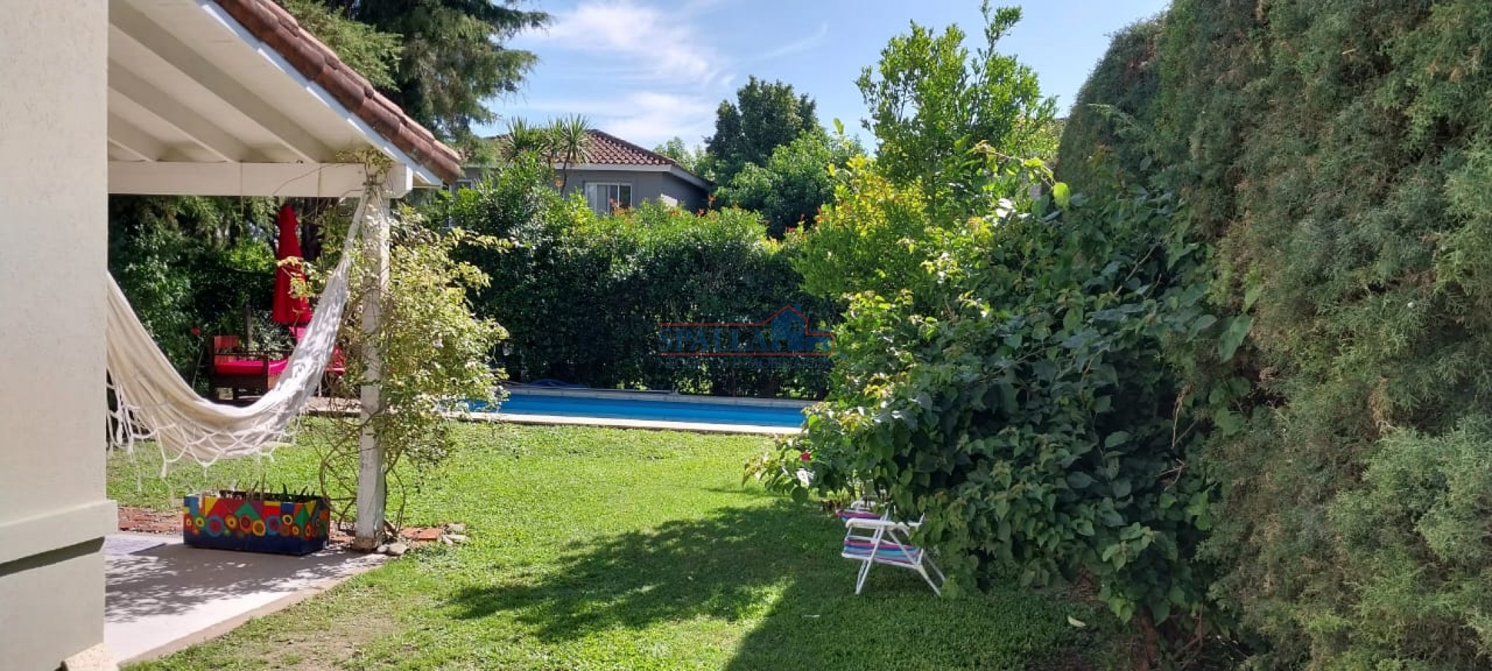 VENTA CASA 4 AMBIENTES BARRIO CERRADO LA CANDELA PILAR, CON PILETA 