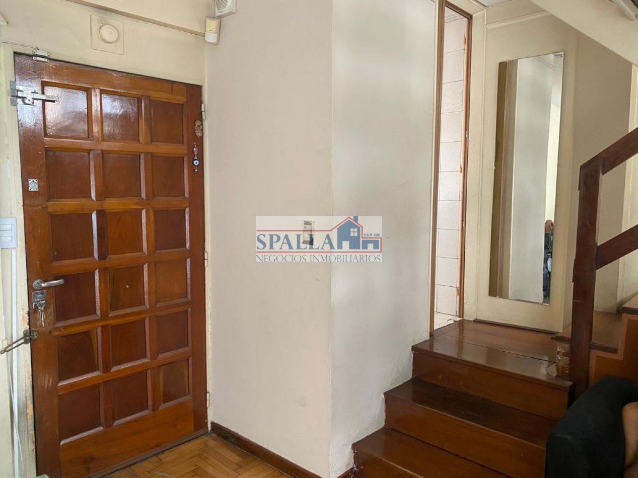VENTA DEPARTAMENTO 3 AMBIENTES TIPO DUPLEX EN DEVOTO - APTO CREDITO