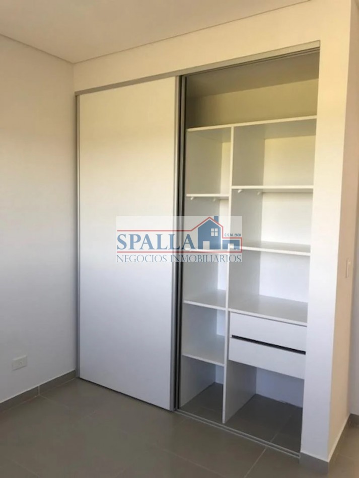 VENTA CASA 4 AMBIENTES BARRIO EL ALJIBE CON RENTA, PILAR 