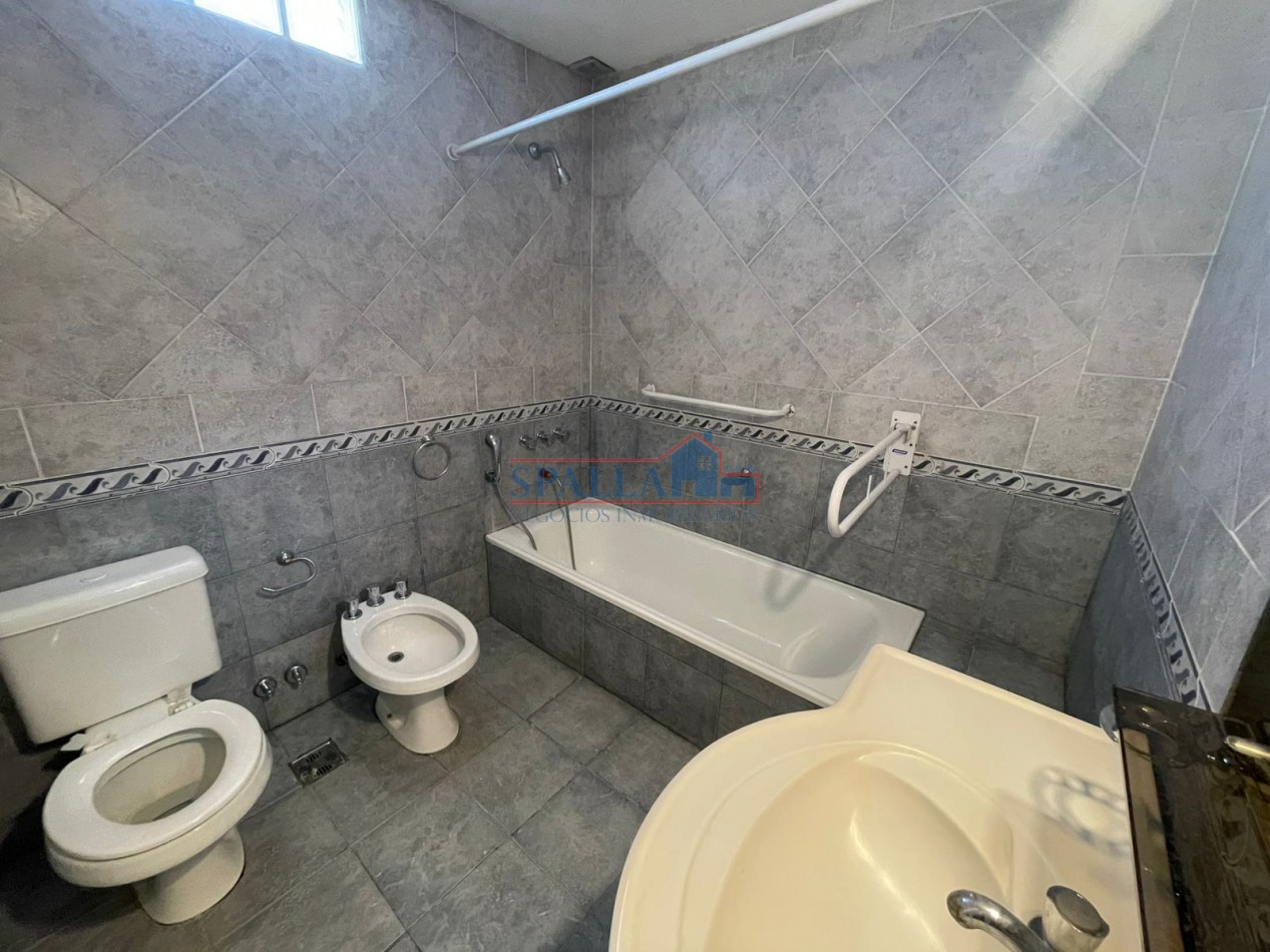 VENTA DEPARTAMENTO  4 AMBIENTES CON COCHERA SAN MIGUEL - APTO CREDITO