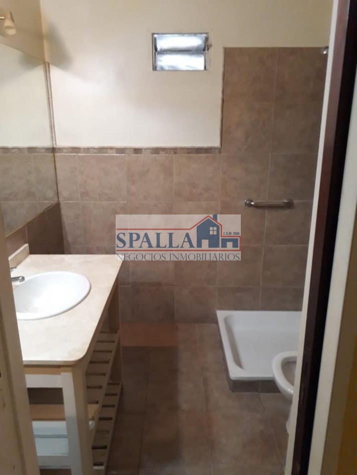 VENTA EN OPORTUNIDAD - CASA 5 AMBIENTES EN PILAR, CERCANO A PANAMERICANA RAMAL PILAR KM 54 - APTO CREDITO