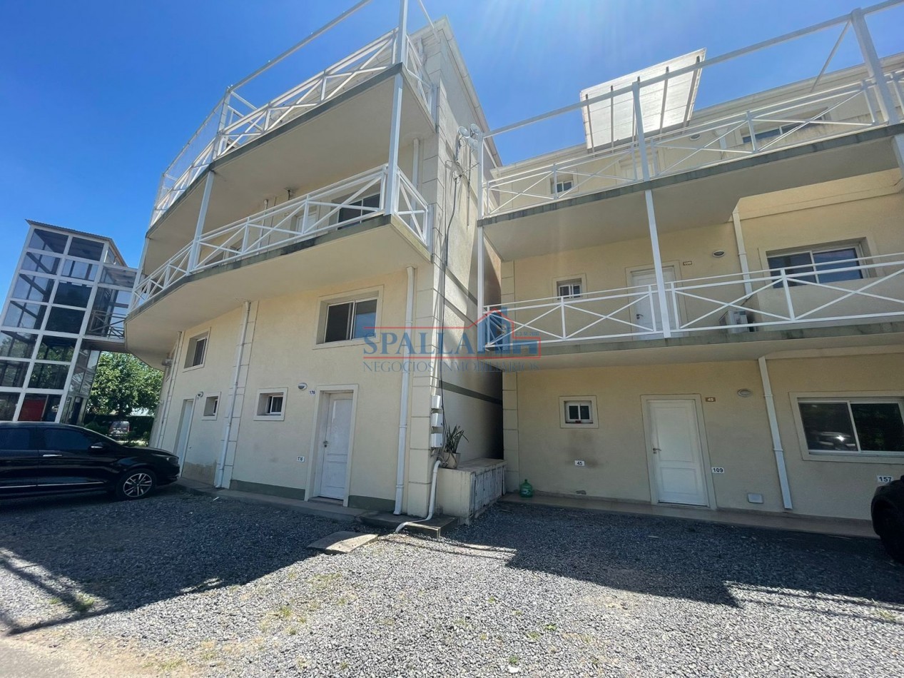 ALQUILER DOS AMBIENTES PLANTA BAJA CON COCHERA ALTOS DEL MOLINO PILAR