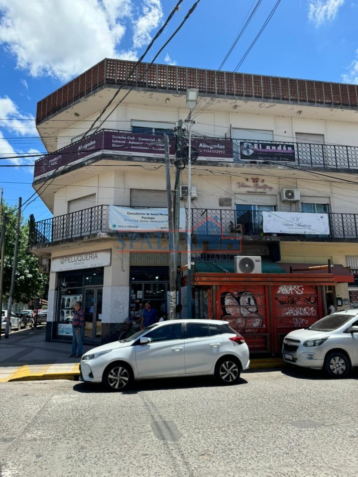 VENTA TRES EDIFICIOS DE DEPARTAMENTOS, LOCALES y OFICINAS COMERCIALES - IDEAL INVERSION