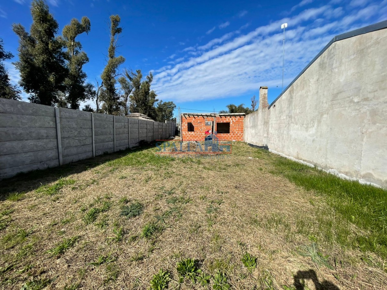 VENTA LOTE CON CONSTRUCCION CERCANO A PANAMERICANA RAMAL PILAR 