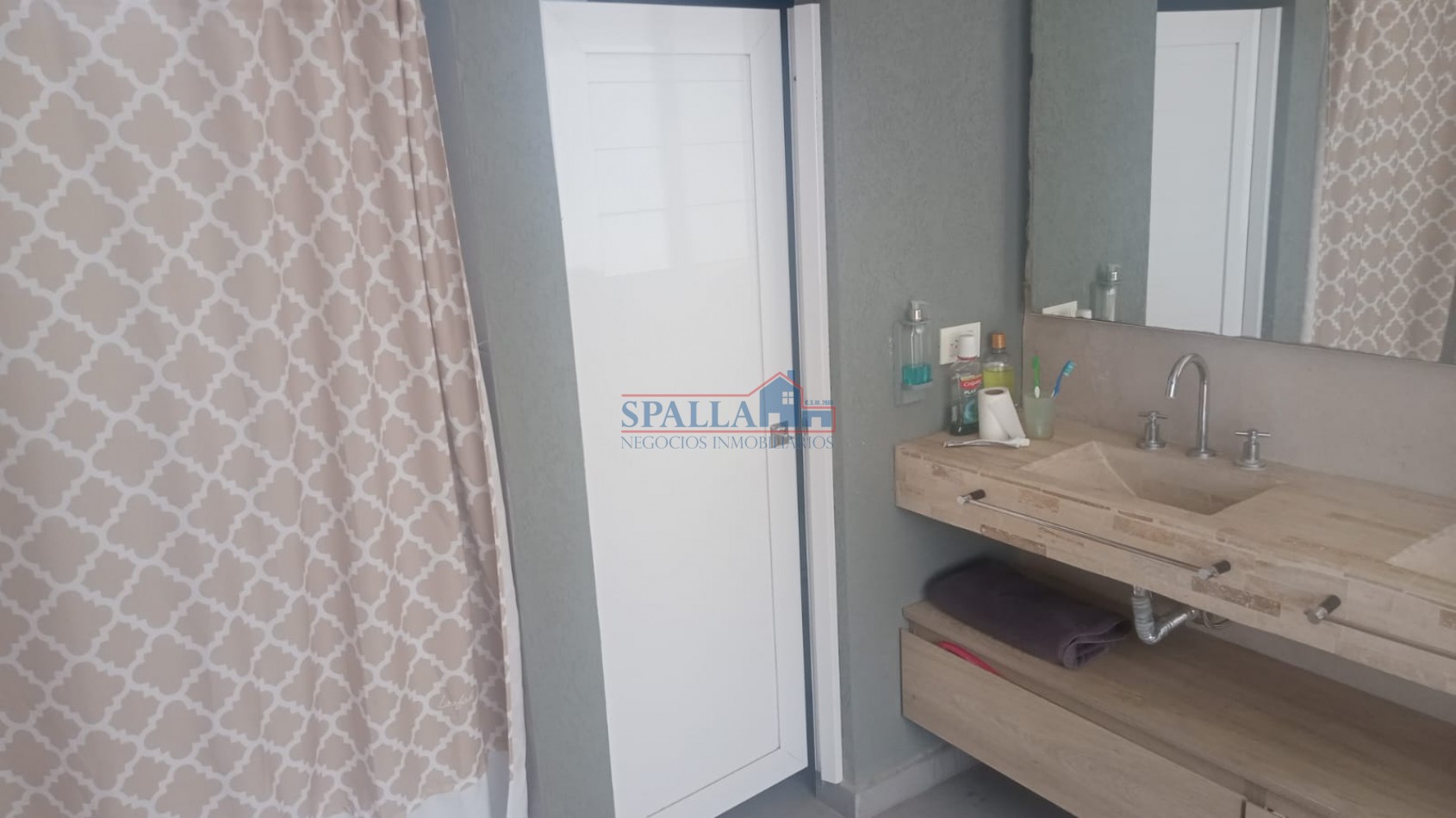 VENTA CASA 4 AMBIENTES EN BARRIO CERRADO LAGOON PILAR