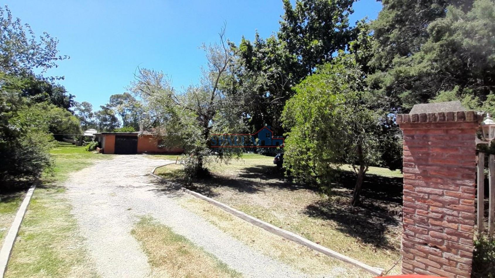 ALQUILER CASA QUINTA EN BARRIO AMANCAY FATIMA PILAR