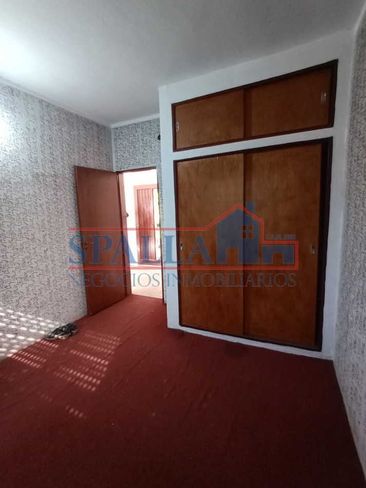 Oportunidad Casa en Bloque con Dos Viviendas y Cochera en Jose C. Paz