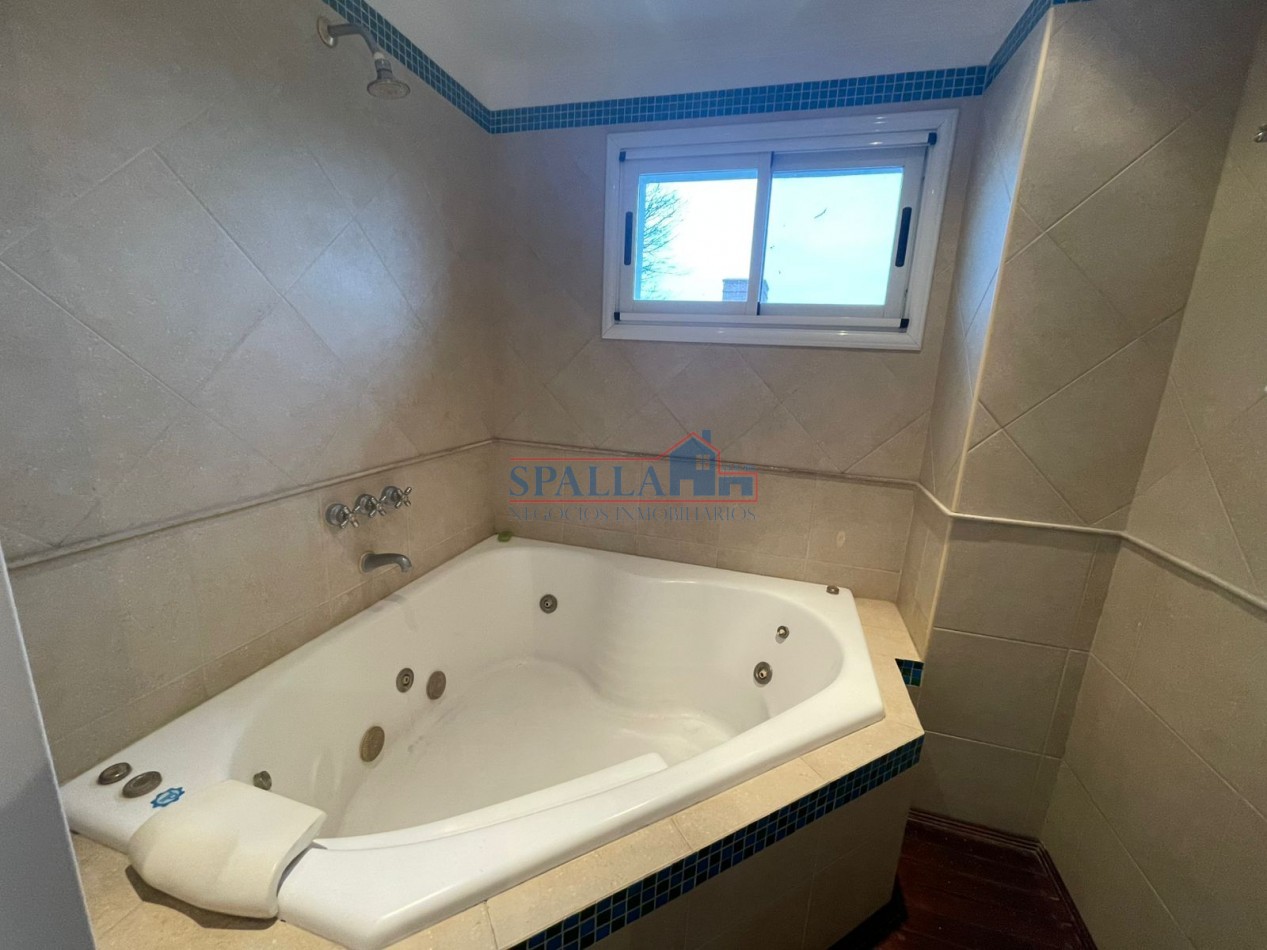 VENTA CASA 6 AMBIENTES BARRIO PRIVADO SAUSALITO PILAR