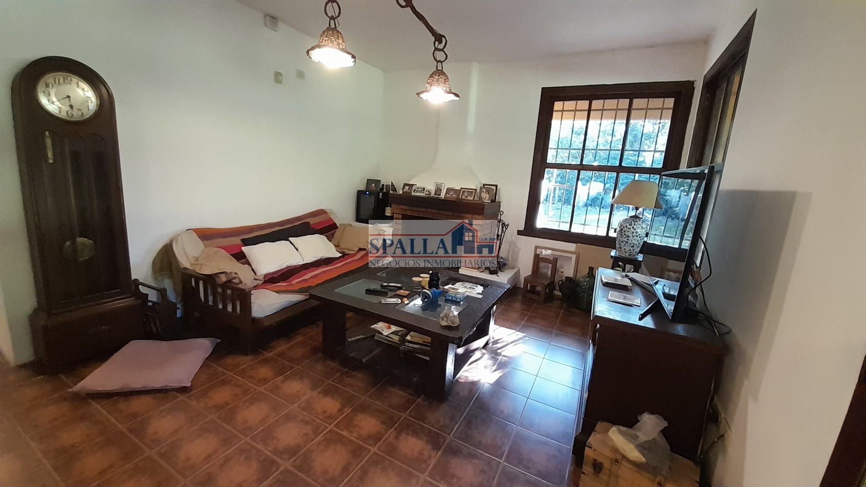 VENTA CASA QUINTA 4 AMBIENTES EN PRESIDENTE DERQUI PILAR, CON PILETA