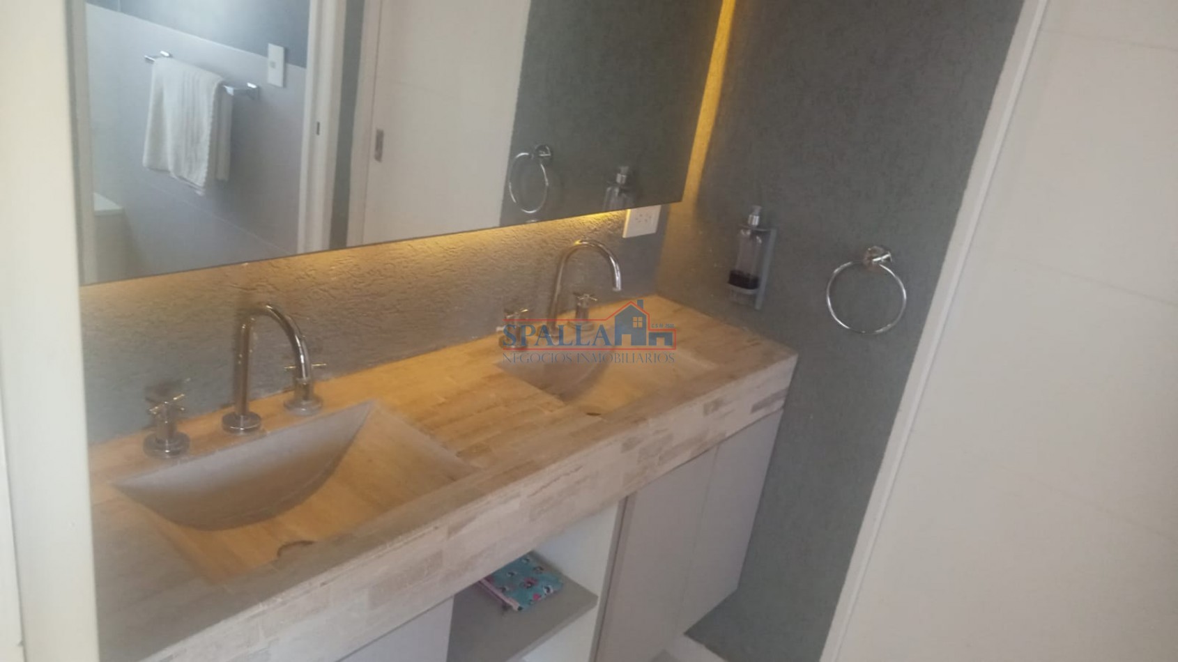 VENTA CASA 4 AMBIENTES EN BARRIO CERRADO LAGOON PILAR