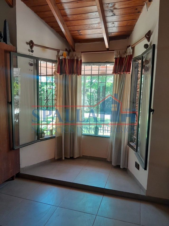  CASA QUINTA EN VENTA CON PILETA Y EXCELENTE ACCESO A RUTA 24 Y ACCESO OESTE, GENERAL RODRIGUEZ.