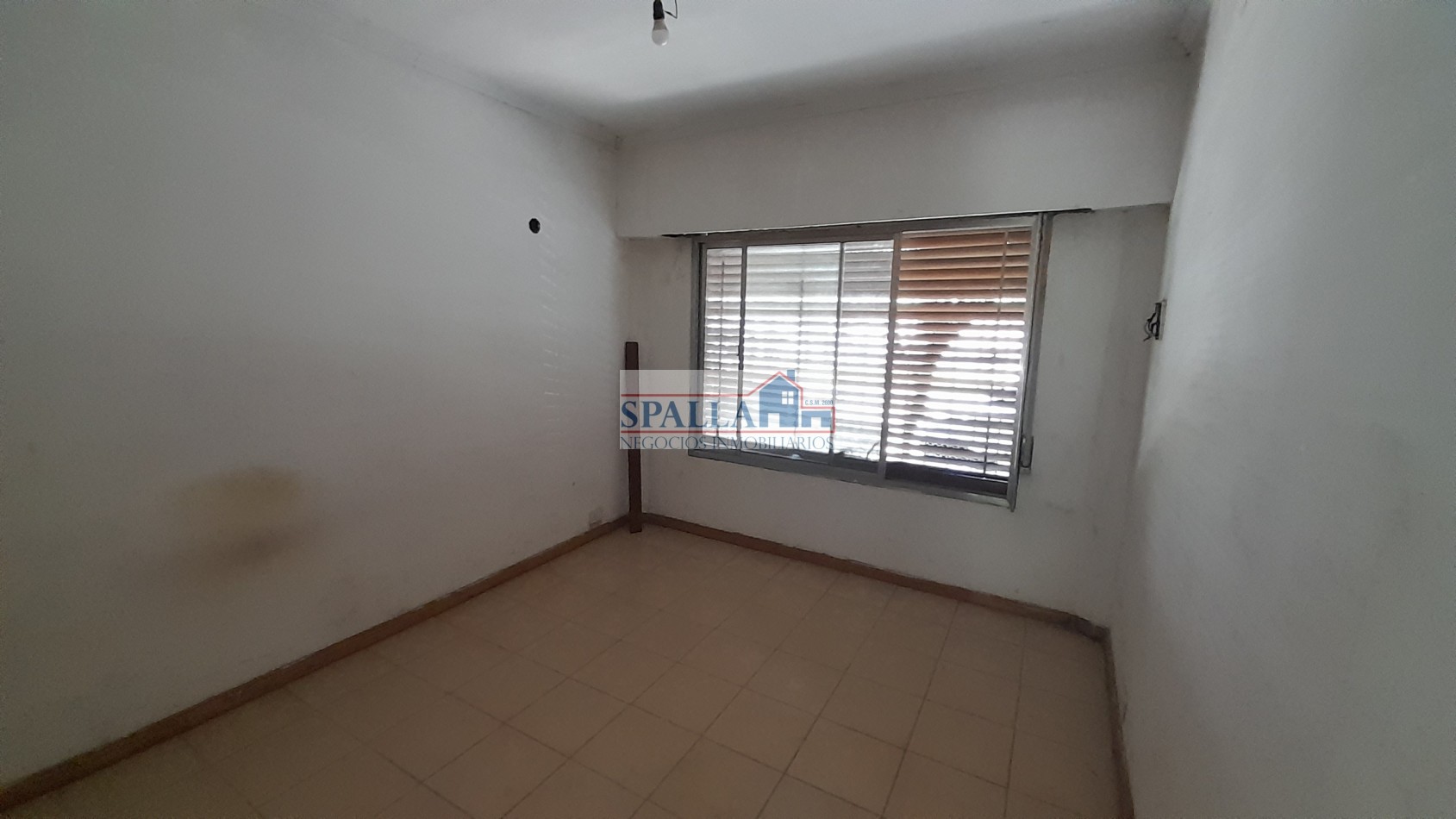 VENTA CASA A RECICLAR A METROS DE PANAMERICANA RAMAL PILAR KM 43,5 DEL VISO, PILAR - APTO CREDITO
