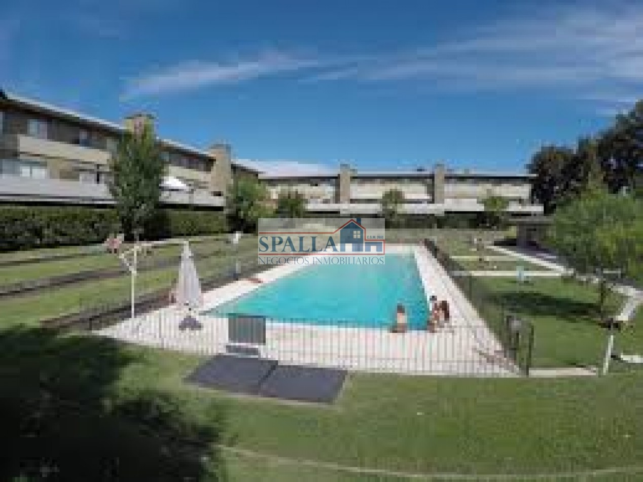 ALQUILER DEPARTAMENTO 3 AMBIENTES, 2 COCHERAS BOSQUE ALTO PILAR