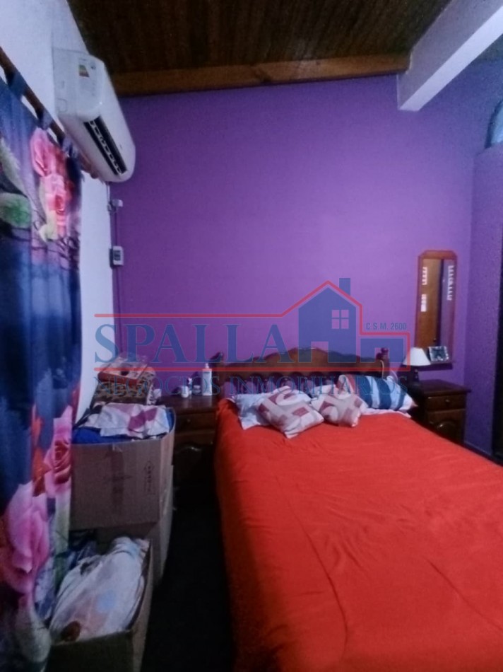 CASA EN VENTA  300 m² SOBRE LOTE PROPIO - A 200 mts RUTA 8 - LOCAL + GALPON - JOSE C. PAZ - ACEPTA FINANCIACION