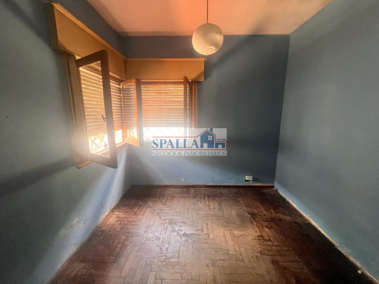 VENTA EXCELENTE PROPIEDAD IDEAL USO COMERCIAL EN CENTRO DE DERQUI, PILAR 