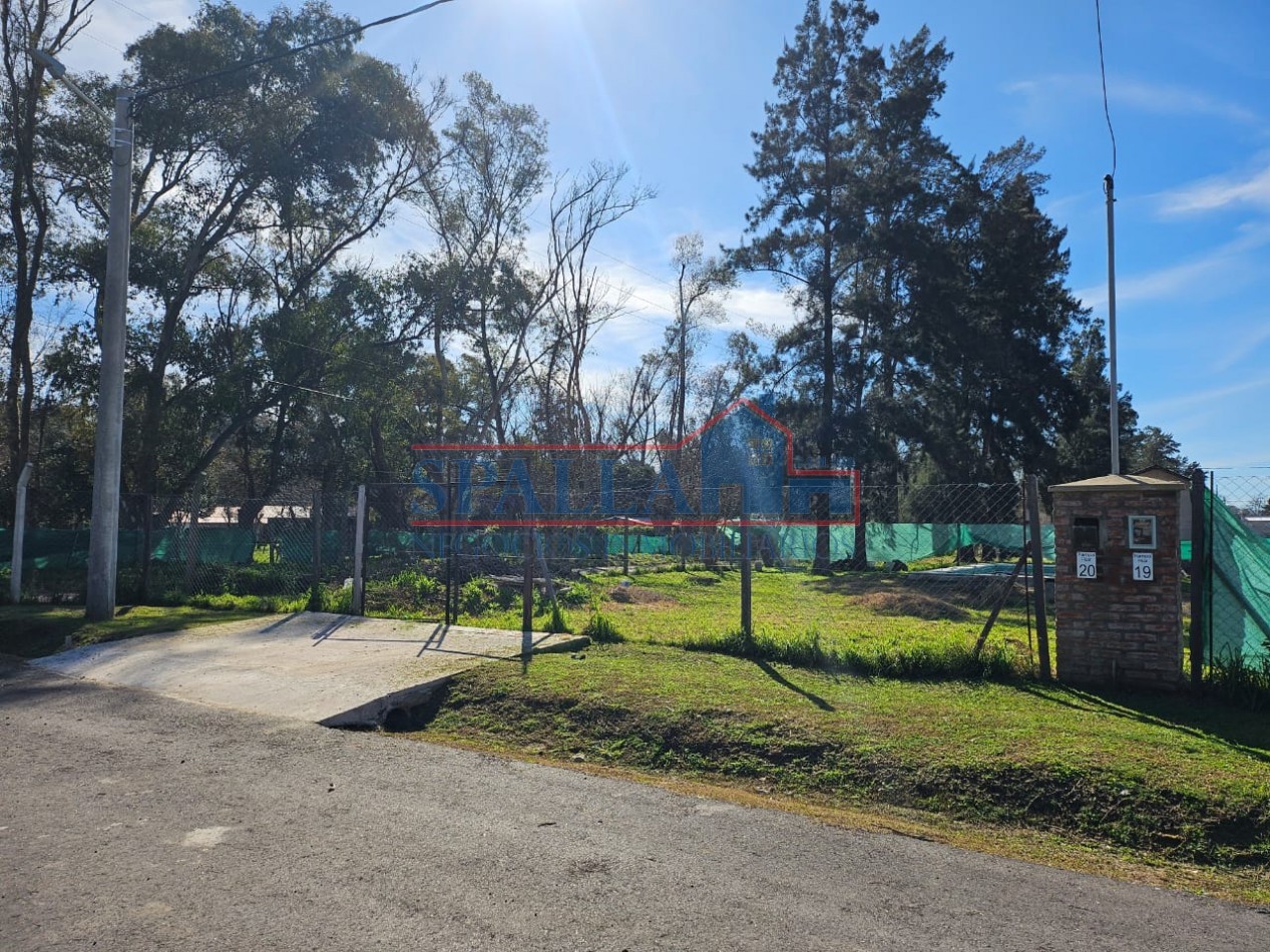 ¡Imperdible! Venta de Dos Lotes de 375 m² con Piscina en el Exclusivo Barrio Pampa Pilar.